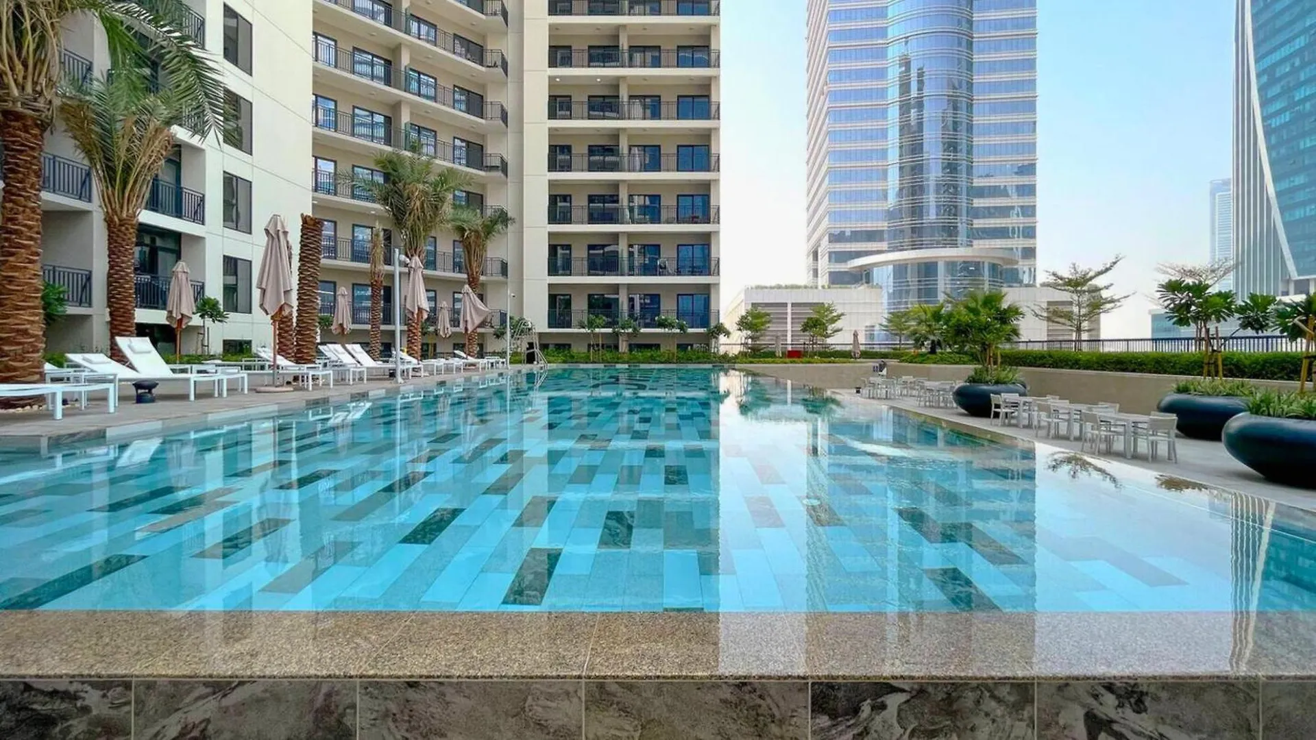 Apartament Trps - Zada Tower, Business Bay - 1Br Retreat With Panoramic City View Dubaj