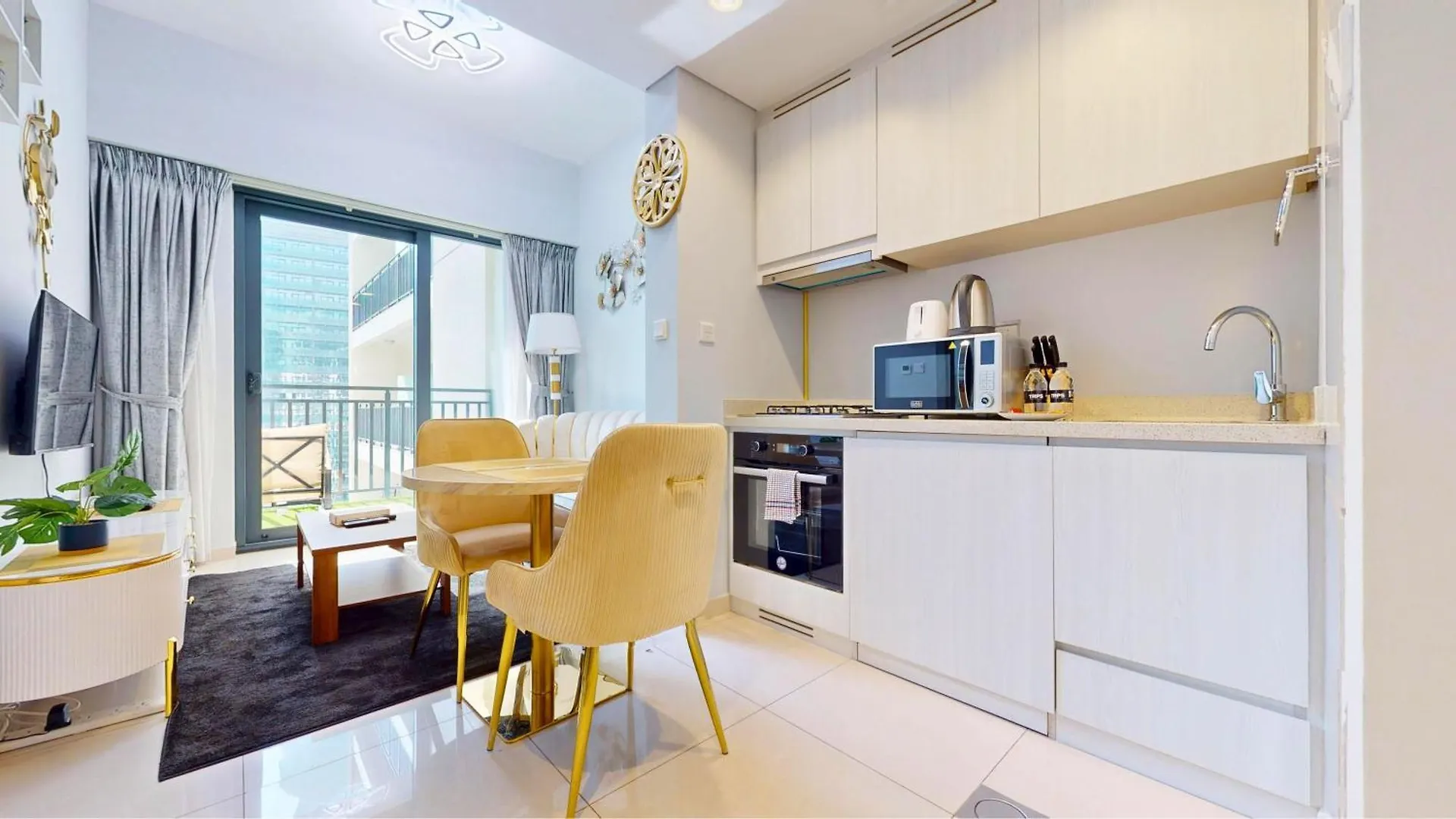 Trps - Zada Tower, Business Bay - 1Br Retreat With Panoramic City View Dubai