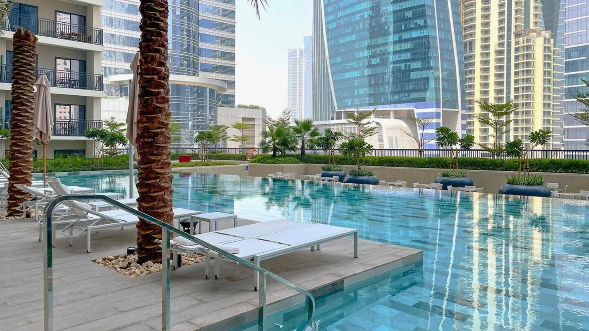 Trps - Zada Tower, Business Bay - 1Br Retreat With Panoramic City View Dubai Apartment